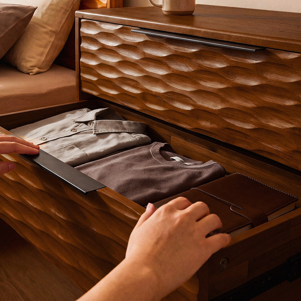 Elara Solid Wood Dresser with 6 Drawers